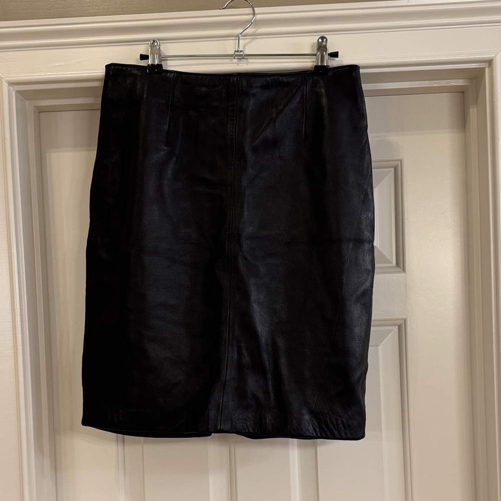JLC New York Vintage Black Leather Skirt 8